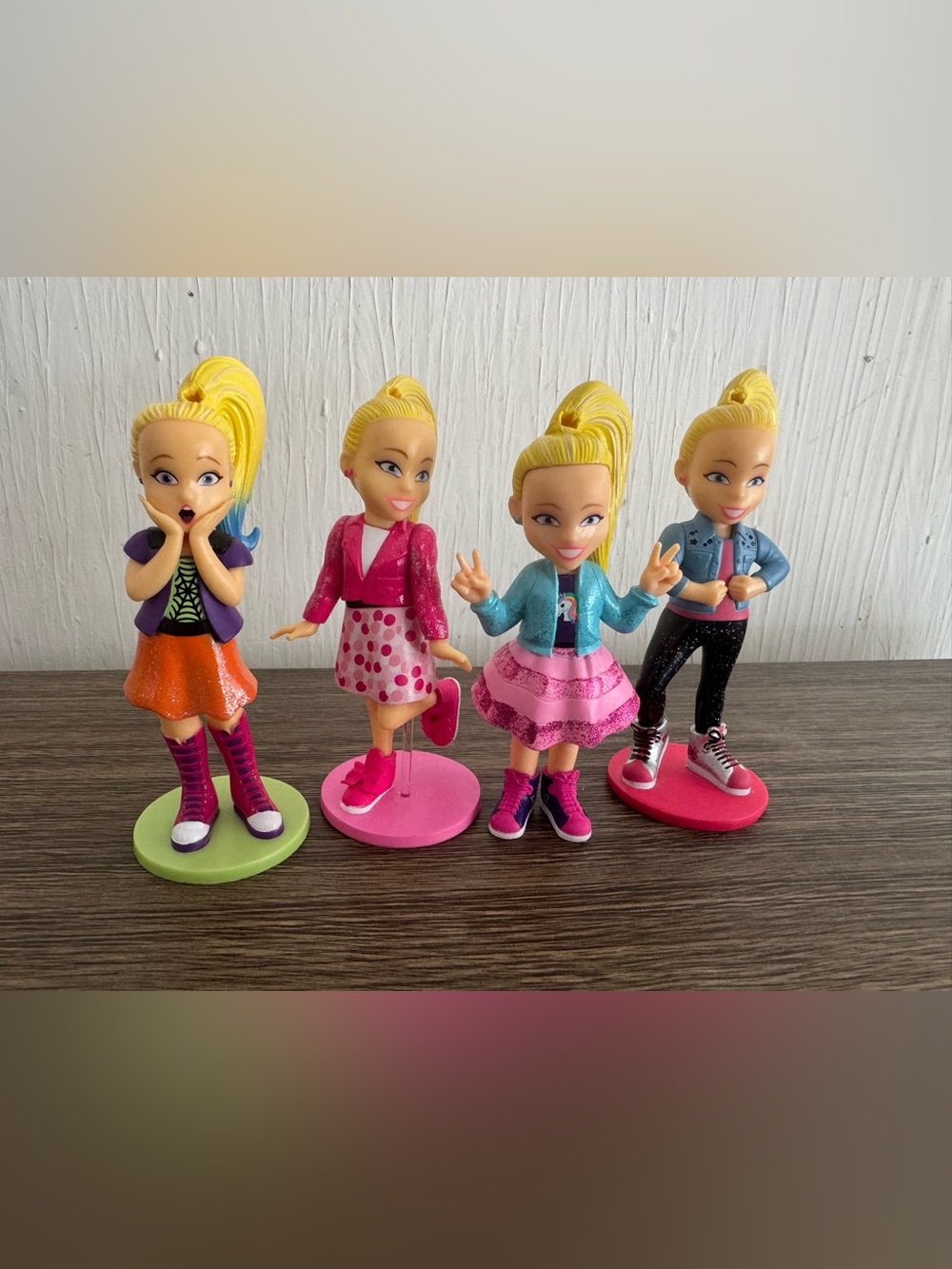JoJo Siwa Mini Dolls Set of 4